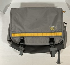 Mountain Hardwear Sentinel Messenger Laptop Bag Padded Crossbody Strap Grey picture