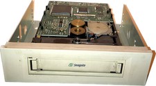 Seagate STT320000A Hornet IDE 5.25