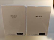 Two D-Link DHP-700AV PowerLine AV2 2000 picture