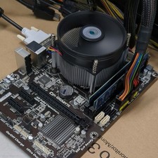 GIGABYTE GA-H81M-D3V Motherboard with Intel i5-4440 CPU 8GB RAM picture