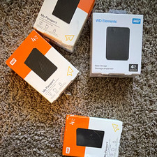 Western Digital WD Elements 4TB External HDD, Black picture