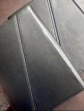 2 Ipad and  tablet Cases . TARGUS brand. Price for both picture