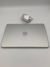 Apple MacBook Neo 13