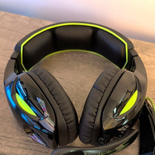 Sades SA-903 Wired Over-Ear Gaming Headset Boom Mic 3.5mm Adjustable Black/Green picture