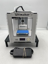 UltiMaker 2 Go 3D Printer with Carry Case picture
