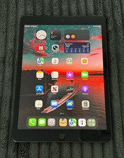 Apple iPad 8th Gen 10.2in 128GB Wi‑Fi + 4G Silver MYMT2LL/A Bundle picture