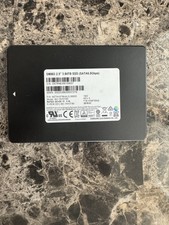 Samsung SM883 Series 3.84TB SATA 6Gbps 2.5