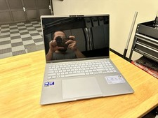 Asus Vivobook S16 S5606C 16