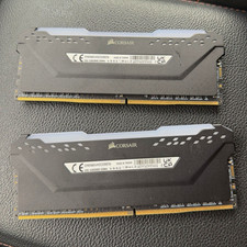 Corsair Vengeance RGB Pro 16GB (2x8GB) DDR4 3200 DIMM 288-Pin CMW16GX4M2C3200C16 picture