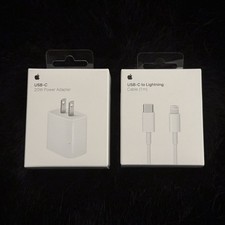 Apple 1m USB-C to Lightning Cable (MM0A3AM/A) + 20W Power Adapter  (MHJA3AM/A) picture