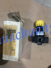 Parker 15R111FB Pressure regulating valve 15R111FB picture