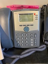 Cisco SPA303-G1 3 Line IP Phone with Display - Black picture