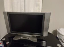 Hyundai Video Monitor Model HLT-2670 picture