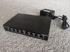 NETGEAR GS308, 8-Port Gigabit Ethernet Switch v3 in excellent conditions picture