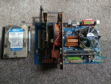 AMD ATI RADEON HD4770 GA-P31-ES3G Gigabyte Vintage Motherboard Ddr2 Xms2 picture
