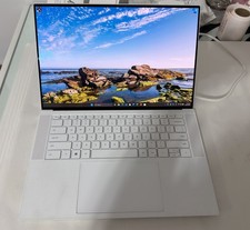 Dell XPS 15 9520 15.6
