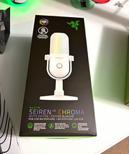Razer Seiren V3 Chroma White RGB USB Mic Tap-to-Mute Supercardioid Stand picture