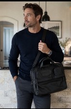 Tumi Alpha 1 T-Pass Leather Laptop Briefcase Style 96516 MINT Travel Work picture