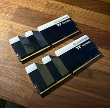Thermaltake TOUGHRAM RGB DDR4 3600 DIMM 16GB (2x8GB) CL18 RAM picture