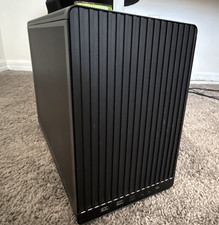 LIAN LI DAN Mini ITX Gaming Desktop PC, Black, RGB Lighting, USB-A/USB-C picture