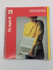 Vintage 1983 Apple Presents the Apple IIc An Interactive Owner's Guide 030-0872A picture