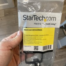 StarTech.com CMHOOK1UL 1U Vertical Cable Management D-Ring - 2.2x5.9in(5.7x15cm) picture