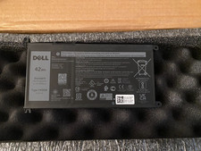 NEW Genuine  42Wh, 11.4V YRDD6 Dell Battery Dell Inspiron 1VX1H VM732 FDRHM picture