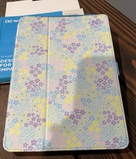 NEW Speck StyleFolio Print case for 10.5-inch iPad Pro and iPad Air picture