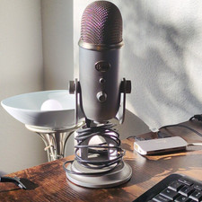 Blue Yeti USB Freestanding Desktop Microphone Silver w/ Stand, Mute, Jack picture