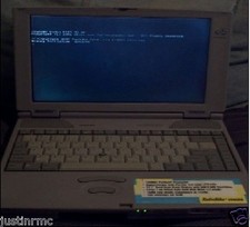 Toshiba Satellite 220CDS Pentium 133mhz 32mb 12.1 screen no HDD - working picture