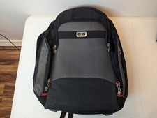 SWISSGEAR Hybrid Travel Laptop Backpack - Clothing and Laptop Compartments picture