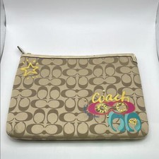 Coach Daisy Poppy Applique Signature Khaki Tablet iPad Sleeve Case Brown Logo picture