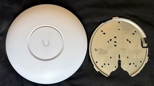 Ubiquiti UniFi U7 Pro U7-PRO-US WiFi 7 Tri-Band Access Point AP w/ Mount picture