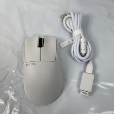 Pulsar Gaming Gears Xlite V4 Mini Wireless Mouse Medium White Great Condition picture
