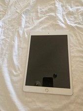 Apple iPad 8th Gen 32GB Very Good Condition Silver 10.9'' picture