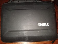 Thule - Hard Case / Sleeve for 13