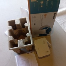 D-Link DAP-1330 N300 Wi-Fi Range Extender 2.4GHz Fast Ethernet RJ-45 White picture