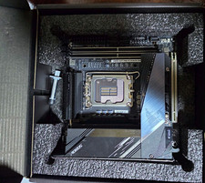 GIGABYTE Z690I AORUS ULTRA LITE DDR5 Mini-ITX LGA 1700 Gaming Motherboard picture