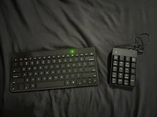 Motorola ATRIX XOOM Universal Bluetooth Wireless Full Size Keyboard SJYN0700A picture