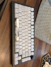 custom keychron v1  75% keyboard slight cosmetic damage between f4-f5 picture