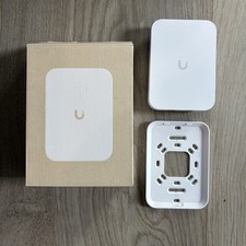 Ubiquiti UniFi U7 In-Wall (U7-IW-US) Wall Mounted WiFi 7 Wireless Access Point picture