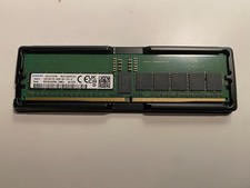 Samsung 32GB 2Rx8 PC5-44800 DDR5-5600MT/s Server Memory M321R4GA3PB0-CWMCJ picture