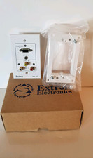 Extron Wall Plate WP 170 #60-429-22 VGA DB15 HD15 3.5mm Stereo Composite RCA BNC picture