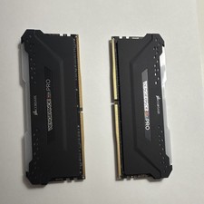 Corsair Vengeance RGB RT 32GB (2x16GB) DDR4-3200 CL16 RGB RAM picture