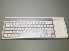 Apple A1314 Wireless Keyboard - MC184LL/B picture