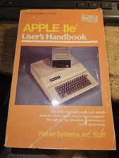 VINTAGE 1983 APPLE IIe USER'S HANDBOOK picture