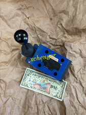 1PCS 4WMM10E3X/ NEW GERMANY VALVE R900589983 via FedEx or DHL picture