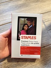 Staples Premium Photo Paper Gloss 100 count Medium Weight picture