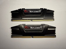 G.SKILL Ripjaws V Series 32GB (2x16GB) DDR4-3200 PC4-25600 CL16 RAM picture