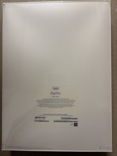 Apple iPad Pro (12.9-inch) A1652 128 GB, Wi-Fi + 4G, 12.9 in - Silver picture